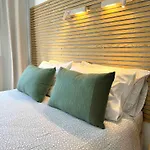 Apartment Sands