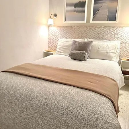 Sands * Σεντ Πόλς Μπέι