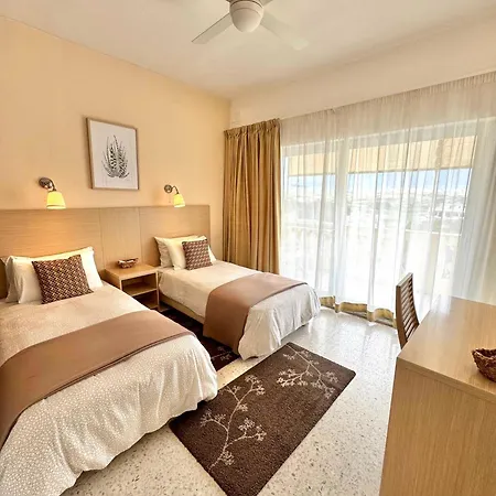 Apartament Sands *