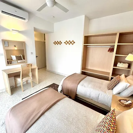 Sands * セント・ポールズ・ベイ